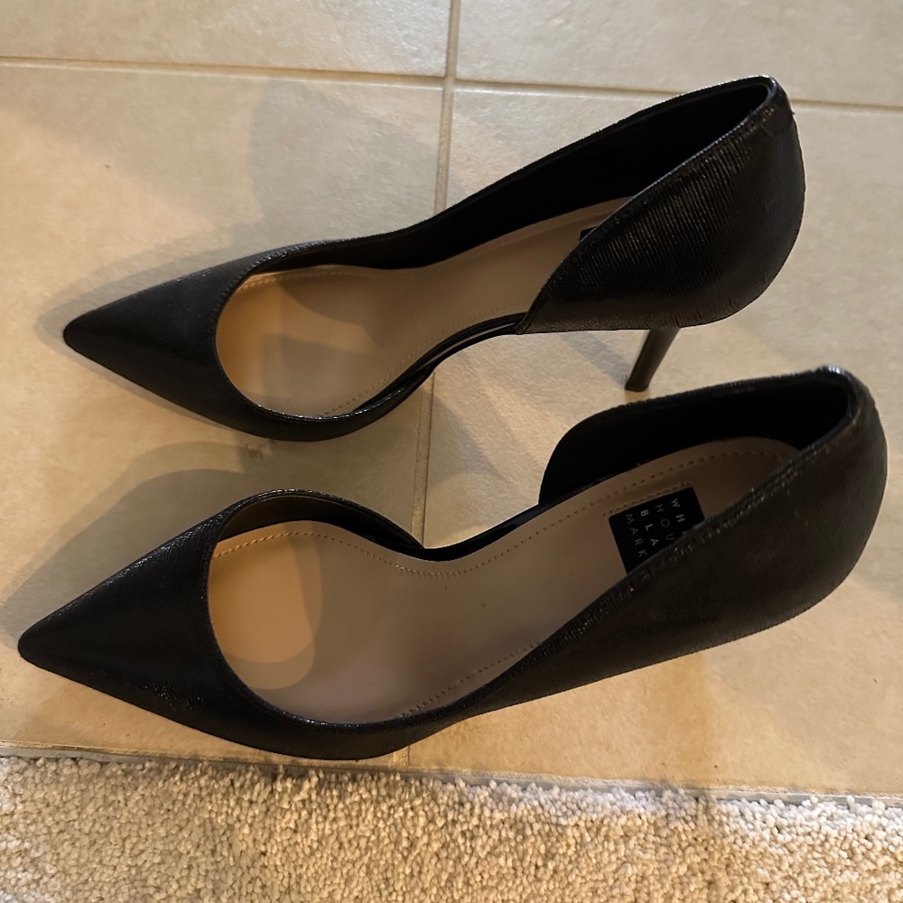 Black shoes